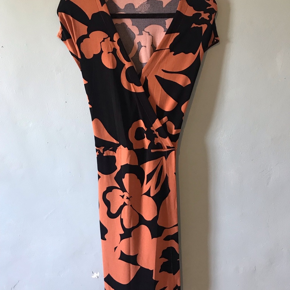 Nine West Orange and Black Floral Wrap Midi Dress - Picture 5 of 5